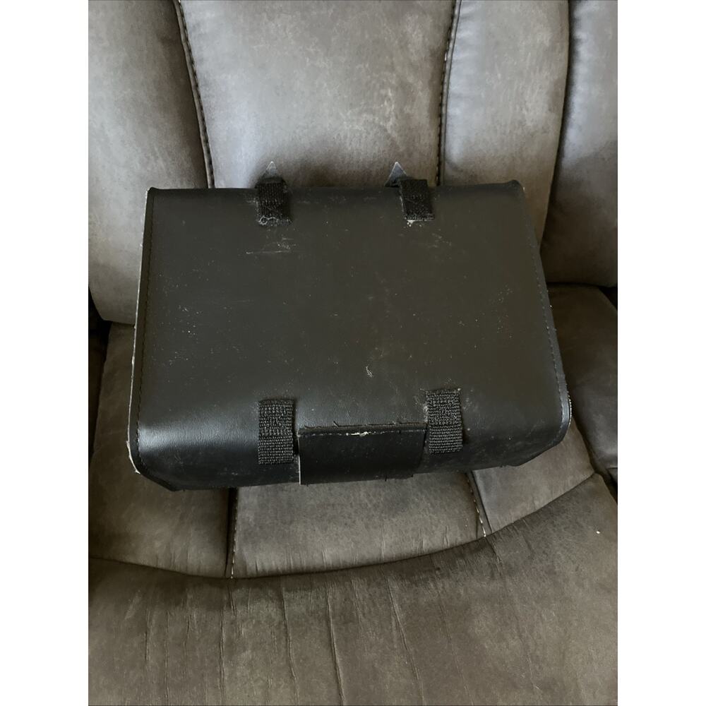 Willie & Max 58502-01 Ranger Studded Max Pax Saddle Bag Black Motorcycle Storage - Picture 4 of 8